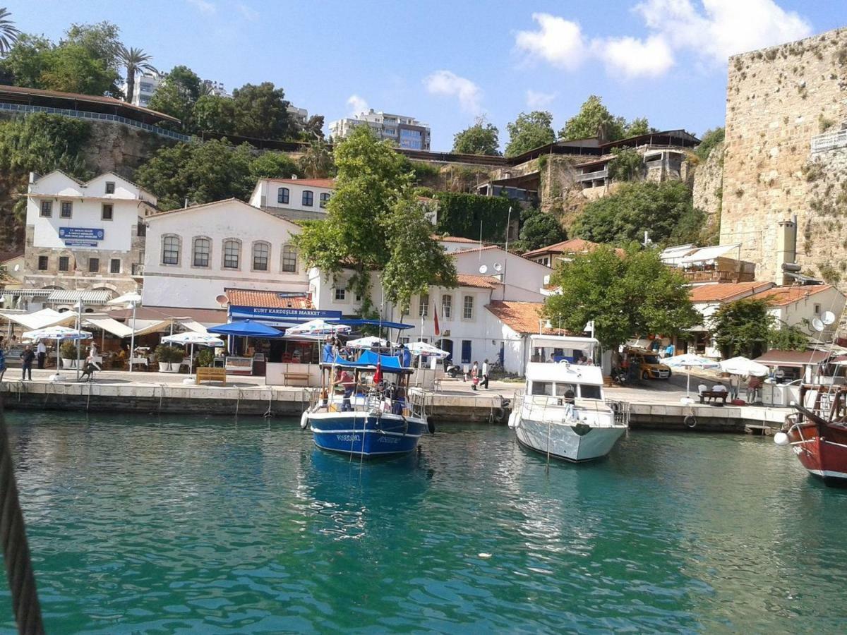 Bahceli Family Otel Antalia Esterno foto